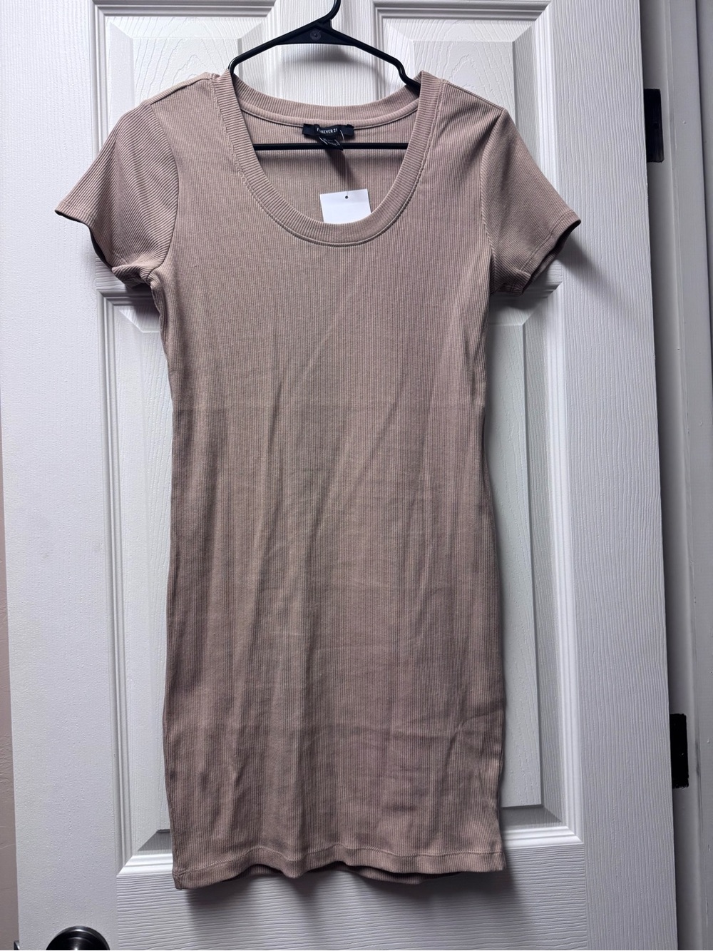 Forever 21 Women Knit Scoop Neck Mini Dress (Size: M)